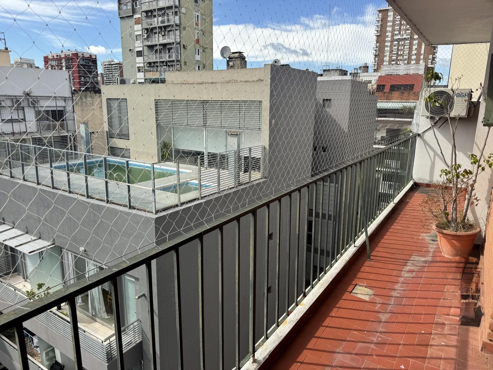 OPPORTUNITY!!! 3-room apartment in Belgrano with its own terrace!!