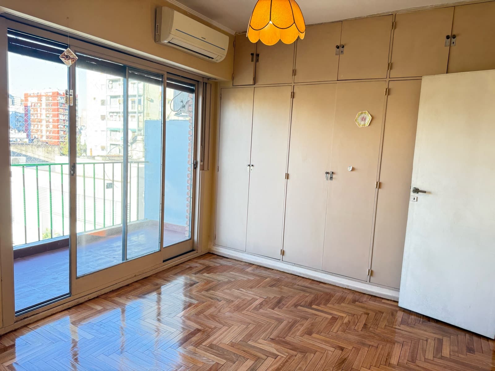 OPPORTUNITY!!! 3-room apartment in Belgrano with its own terrace!!