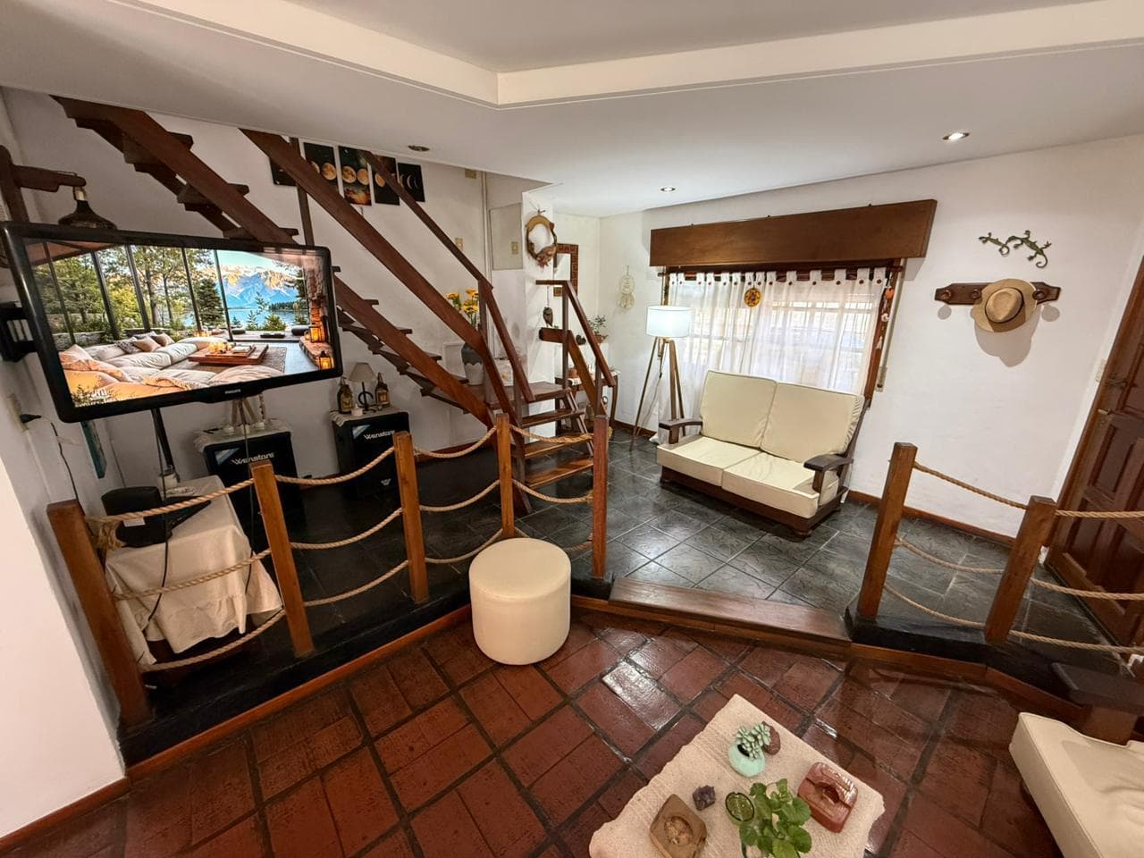 4-ROOM HOUSE FOR SALE WITH GARAGE IN QUILMES—QUALIFIES FOR A MORTGAGE