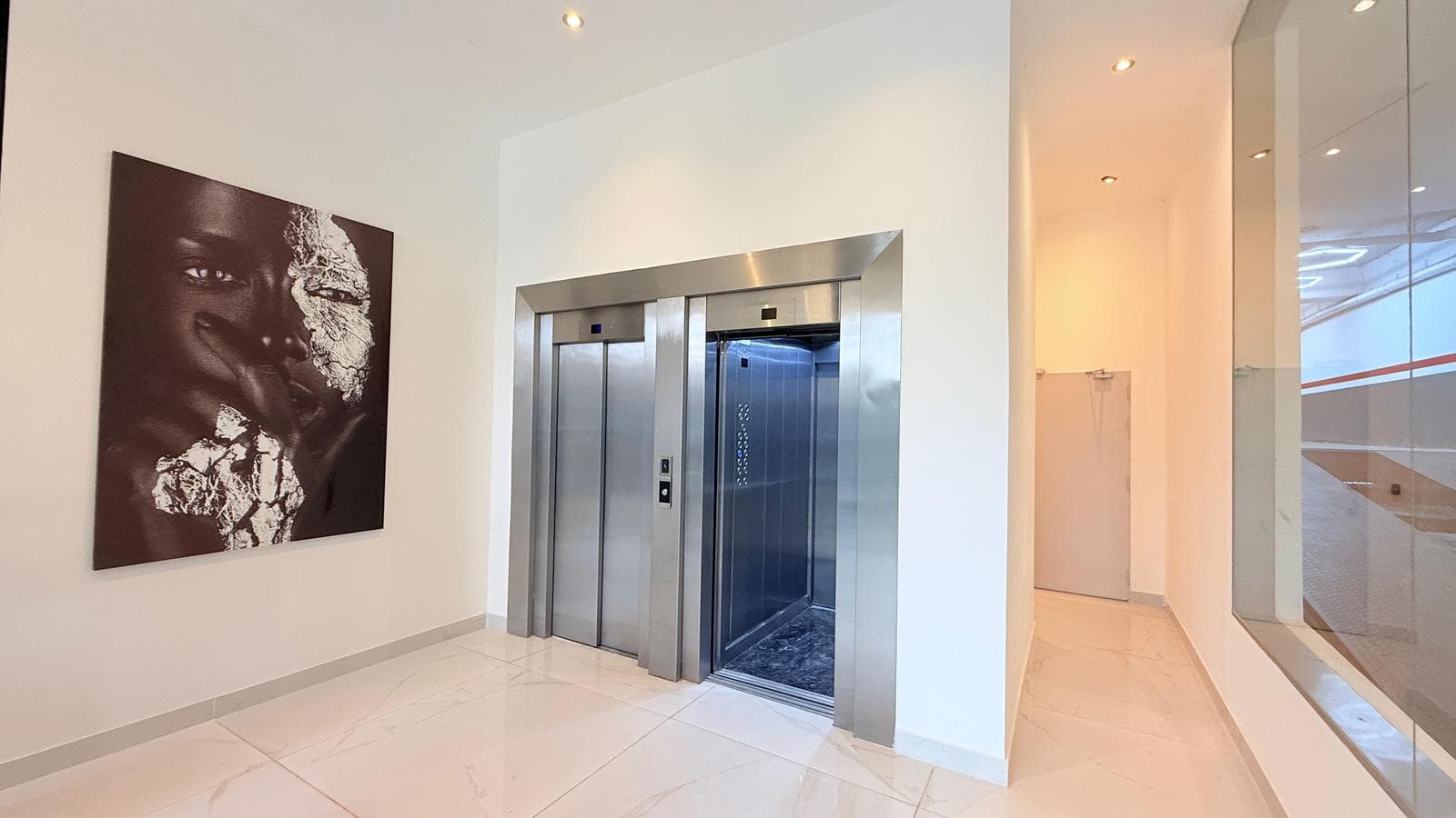 For Sale: Brand-New Two-Bedroom Apartment with Balcony and Amenities. Echesortu