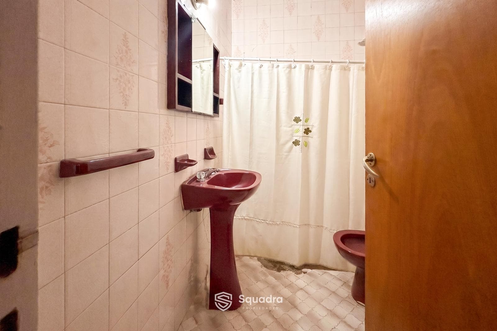 FOR SALE | TRADE - 3-bedroom house with a garage - Alvear Neighborhood, Rosario