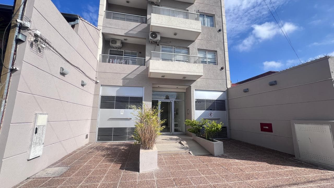 2-room apartment for rent in Remedios de Escalada