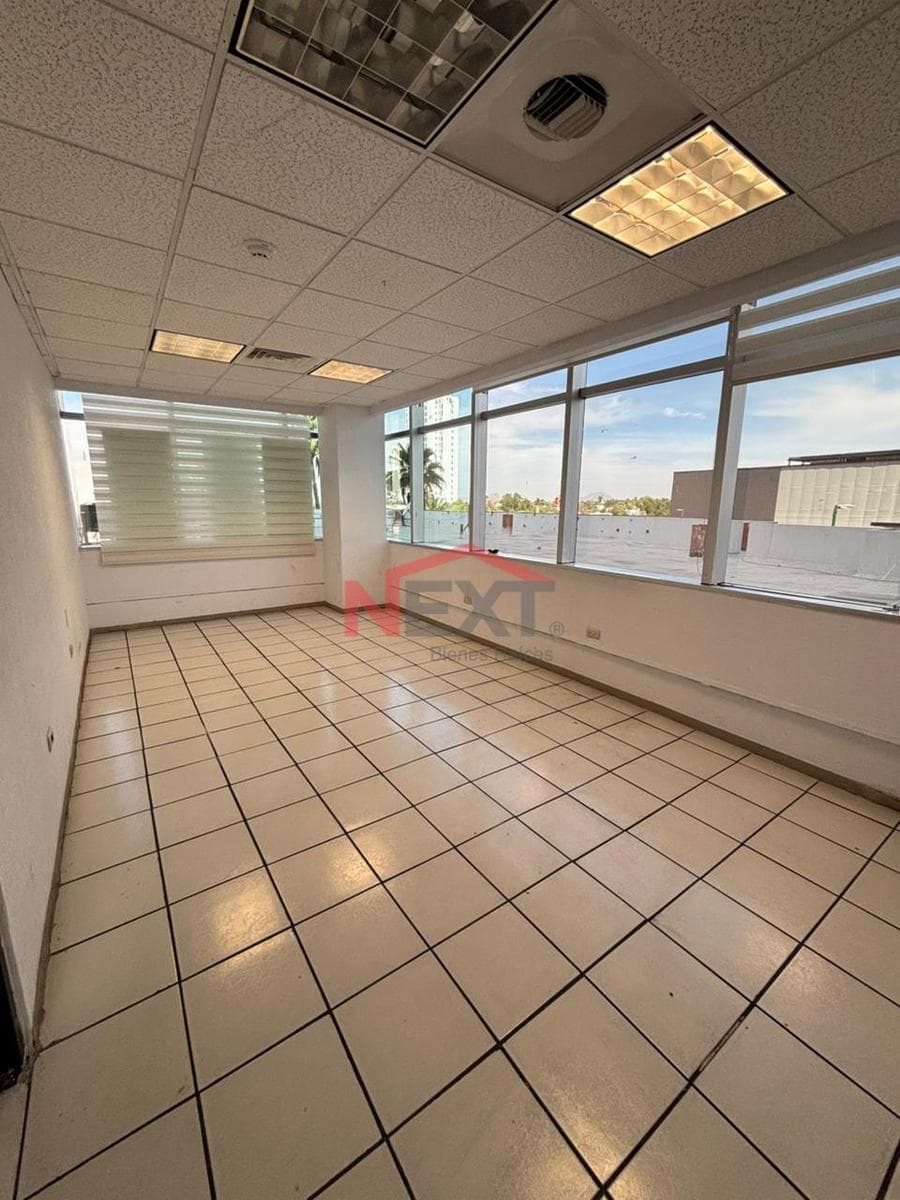 OFFICE FOR RENT IN TORRE DE HERMOSILLO