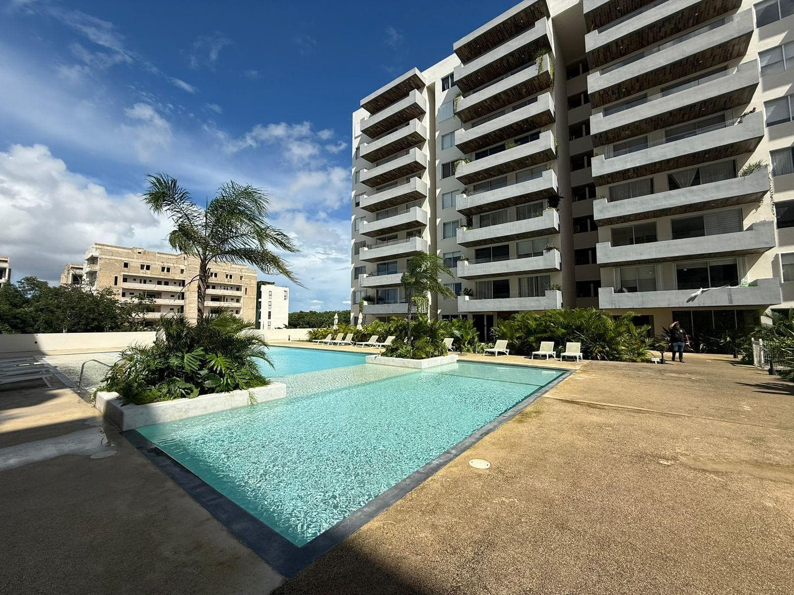 Brand-new apartment at Areka Towers