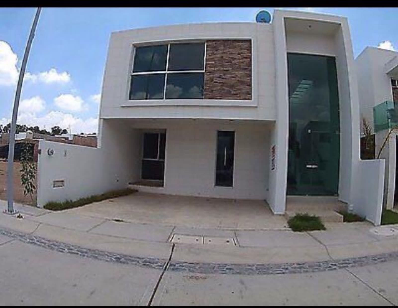 House in a Condominium Complex - Loretta Condominium