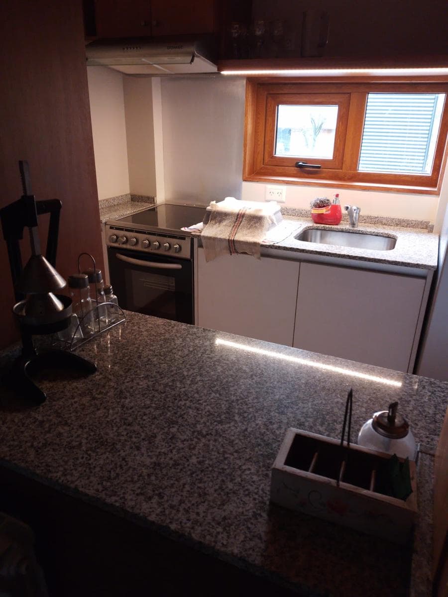 FULLY FURNISHED APARTMENT FOR SALE—QUALIFIES FOR A MORTGAGE.
