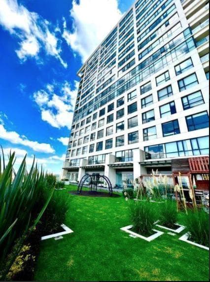 Venta moderno departamento en Interlomas