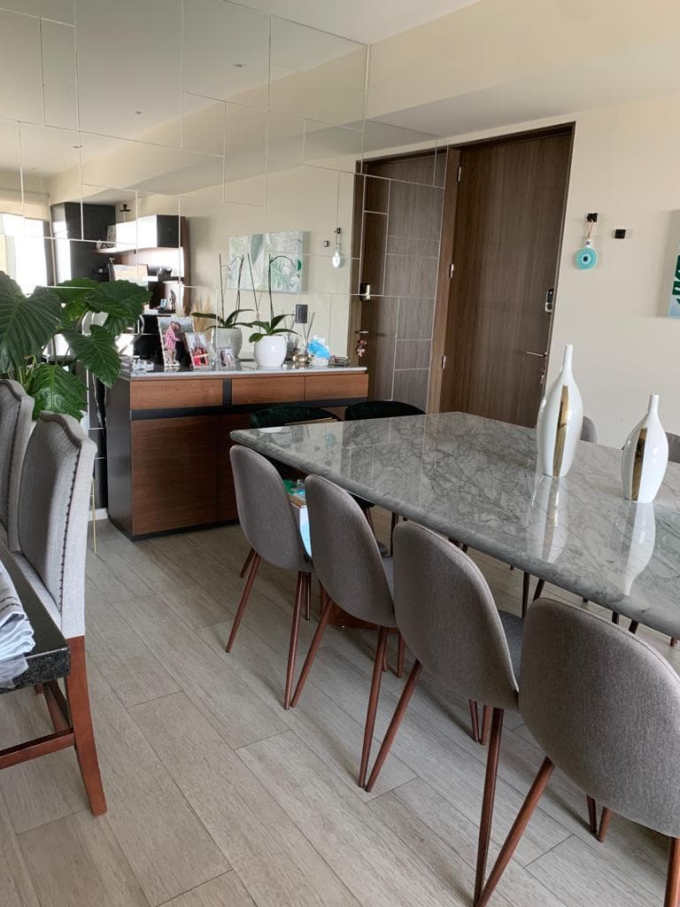 Venta moderno departamento en Interlomas