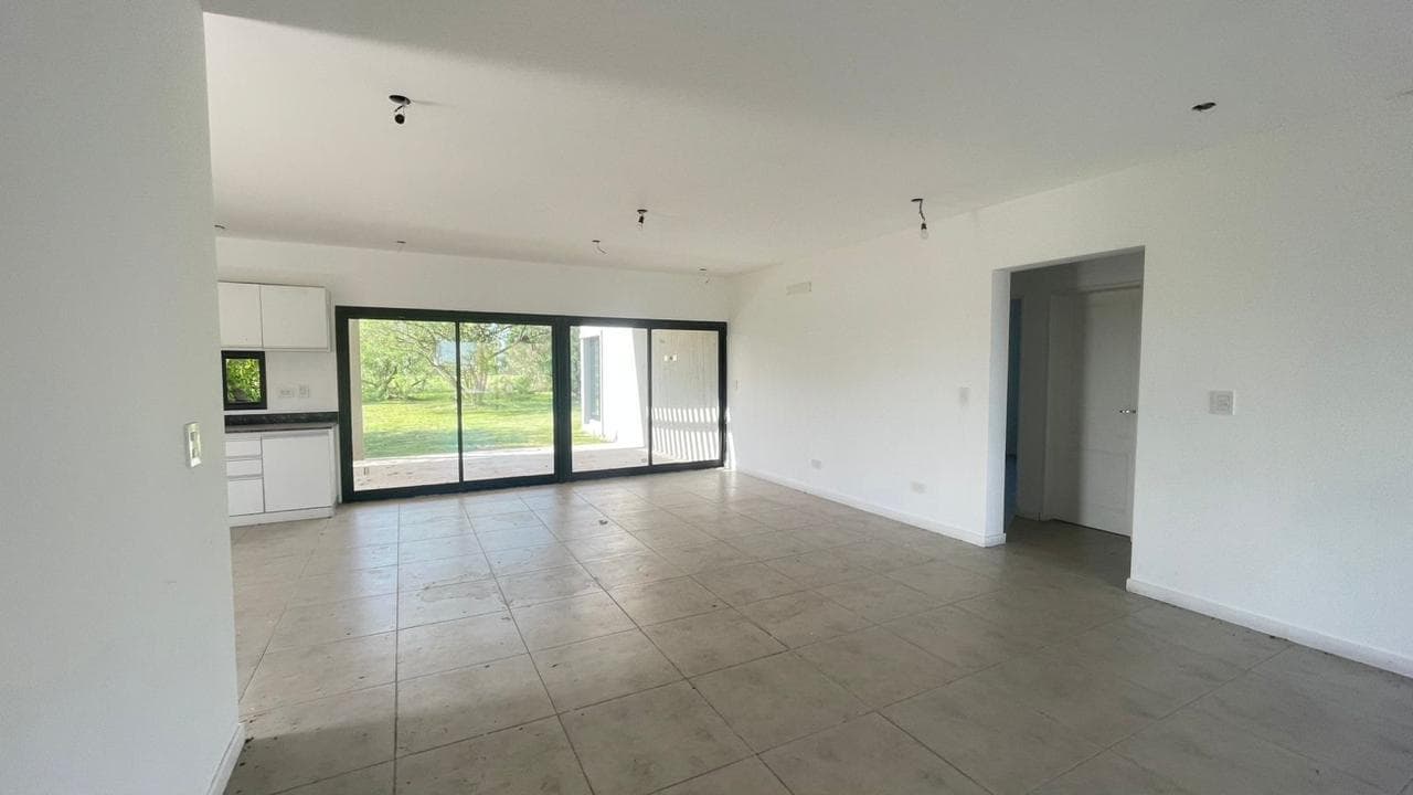 House for Sale in the San Sebastián Area 2
