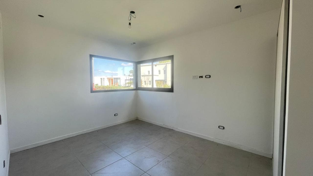 House for Sale in the San Sebastián Area 2