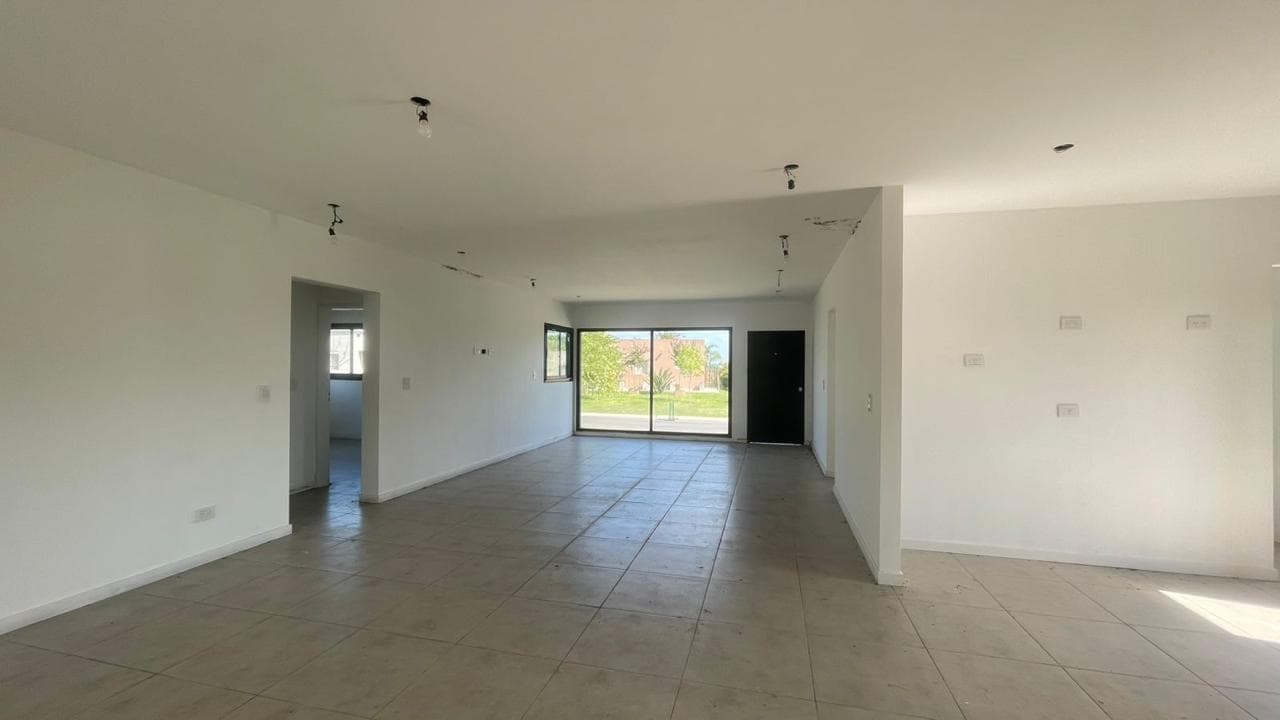 House for Sale in the San Sebastián Area 2