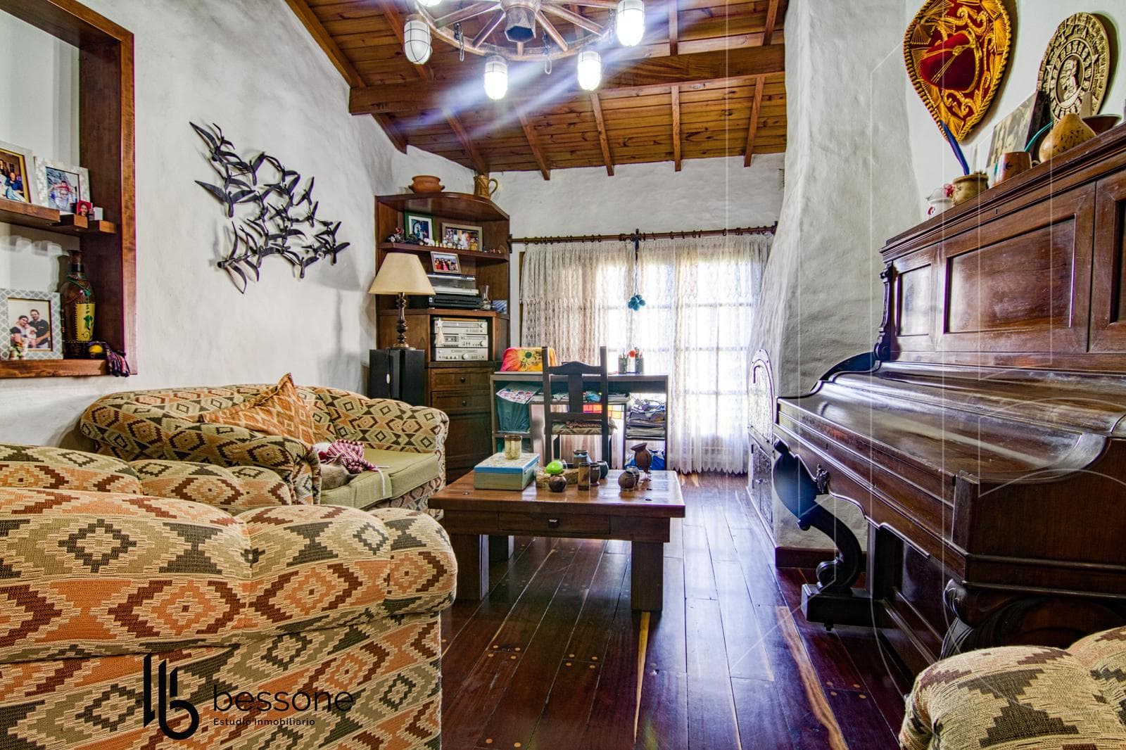 House in Villa Primera