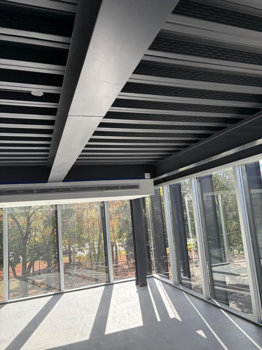 Brand-new office in San Isidro