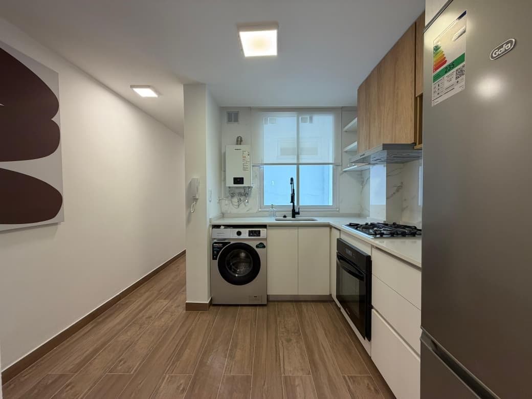 Apartment in Downtown