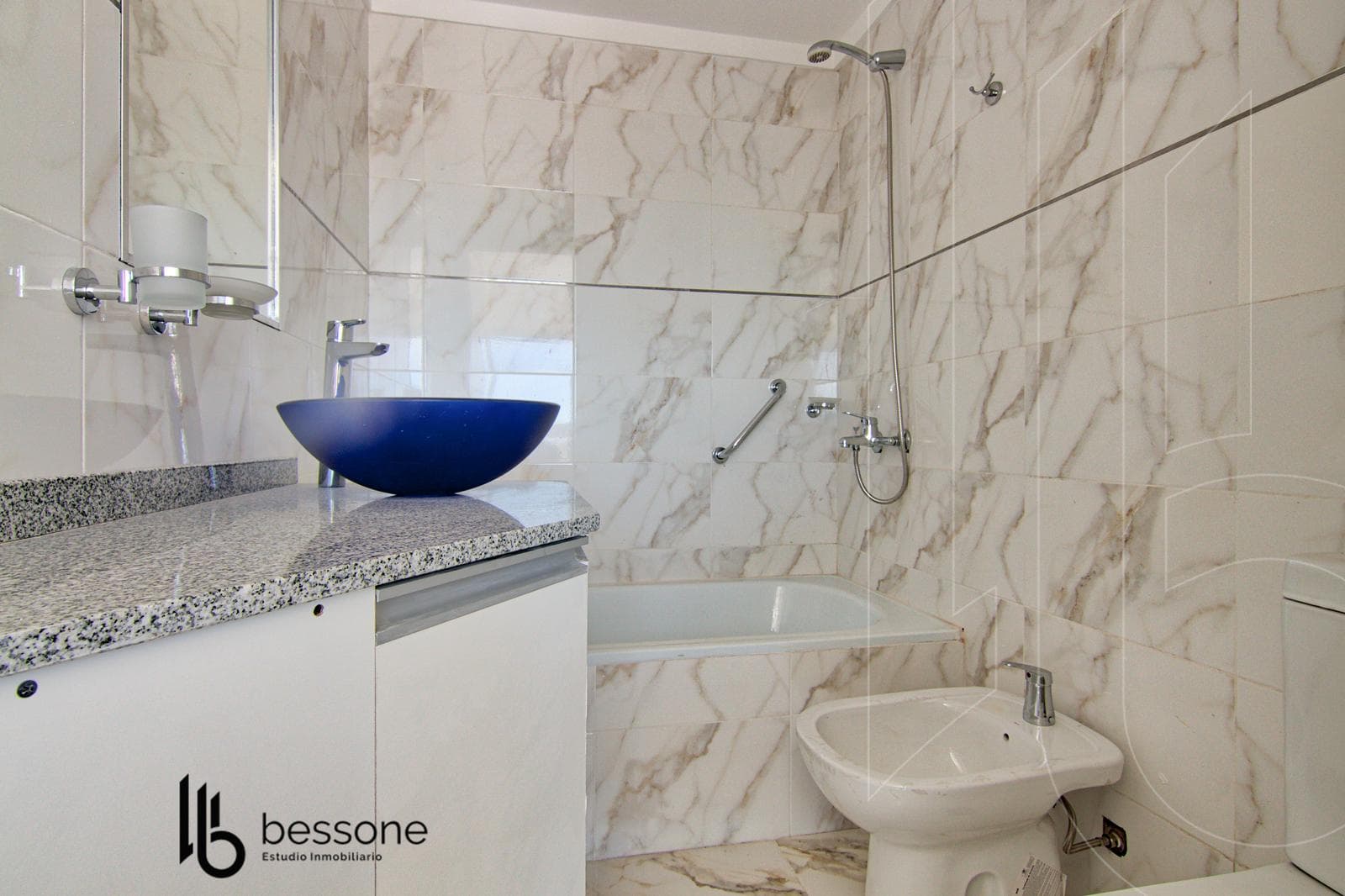 Brand-New 2-Room Apartment Amenities Ocean View Luro Park