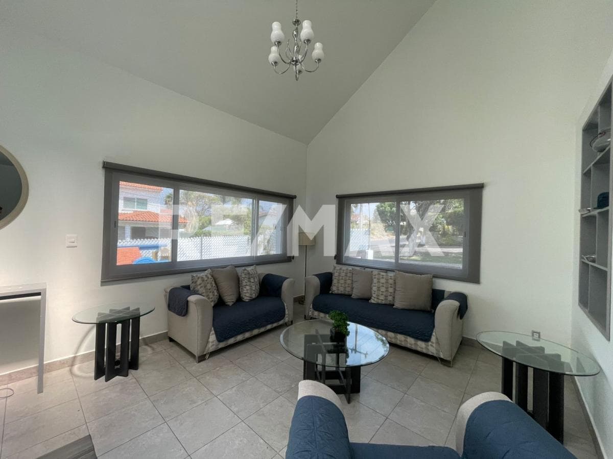 House for Sale in Morelos, Lomas de Cocoyoc