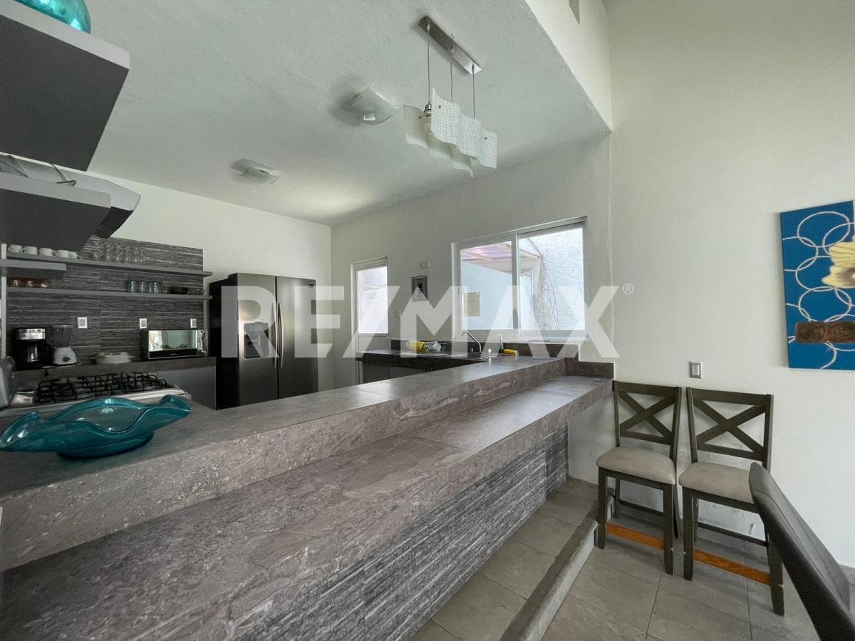 House for Sale in Morelos, Lomas de Cocoyoc