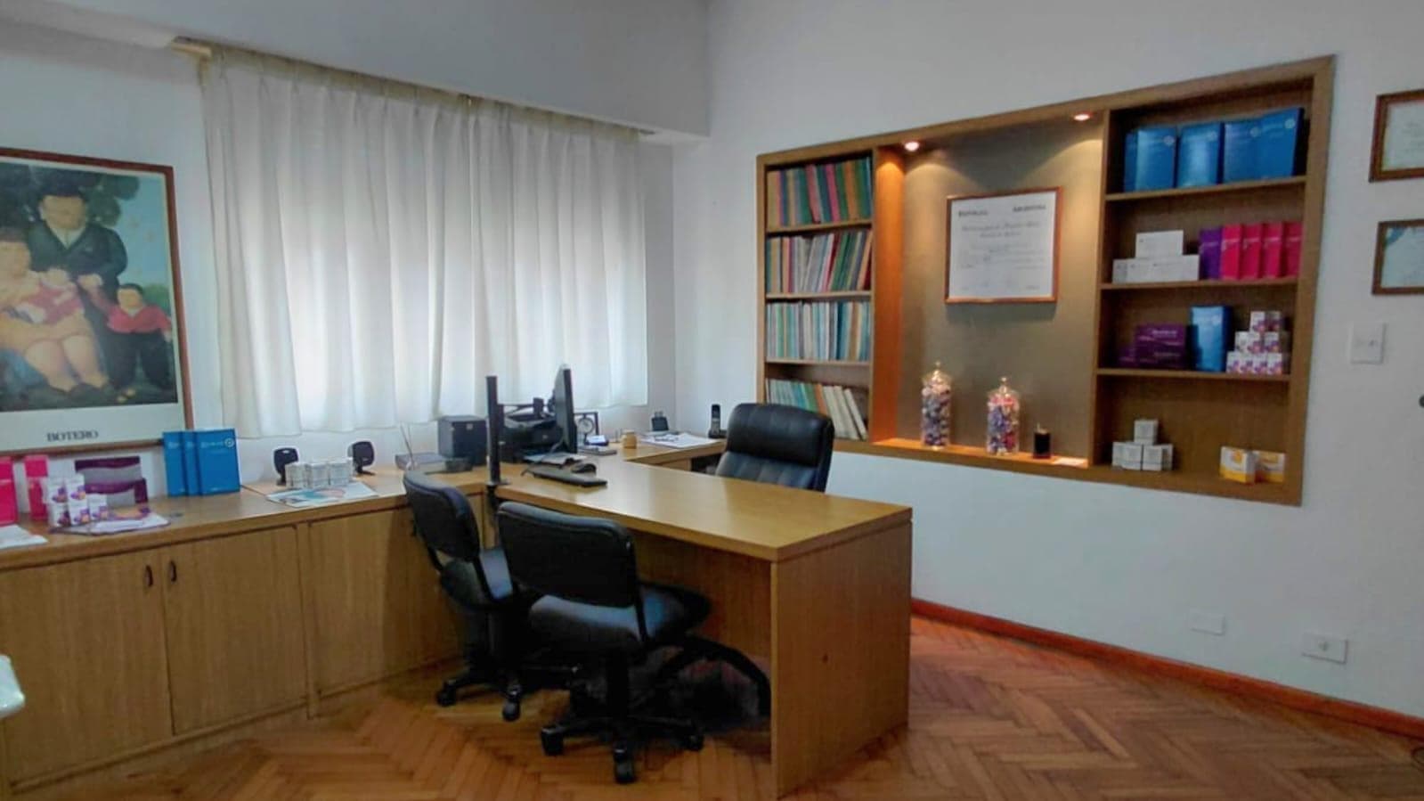 Studio Apartment for Sale in Monserrat
