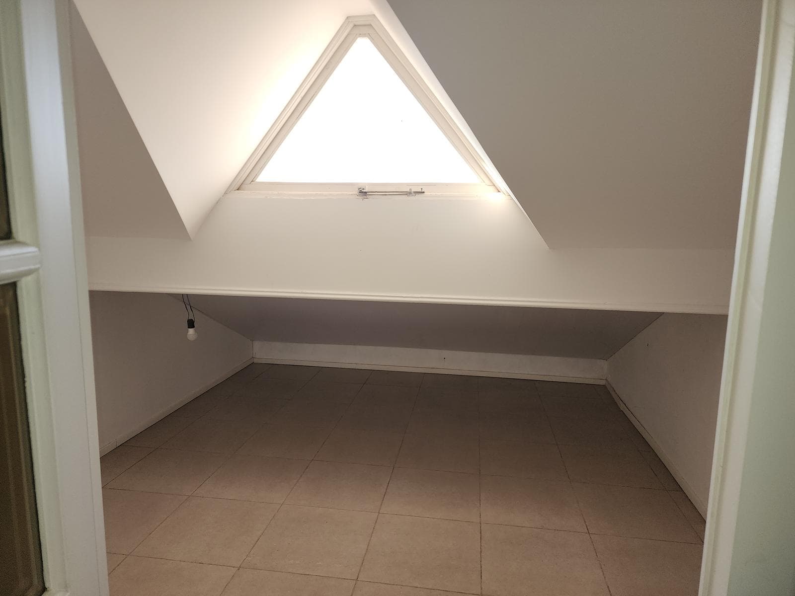 3-Bedroom Condominium for Sale in Turdera