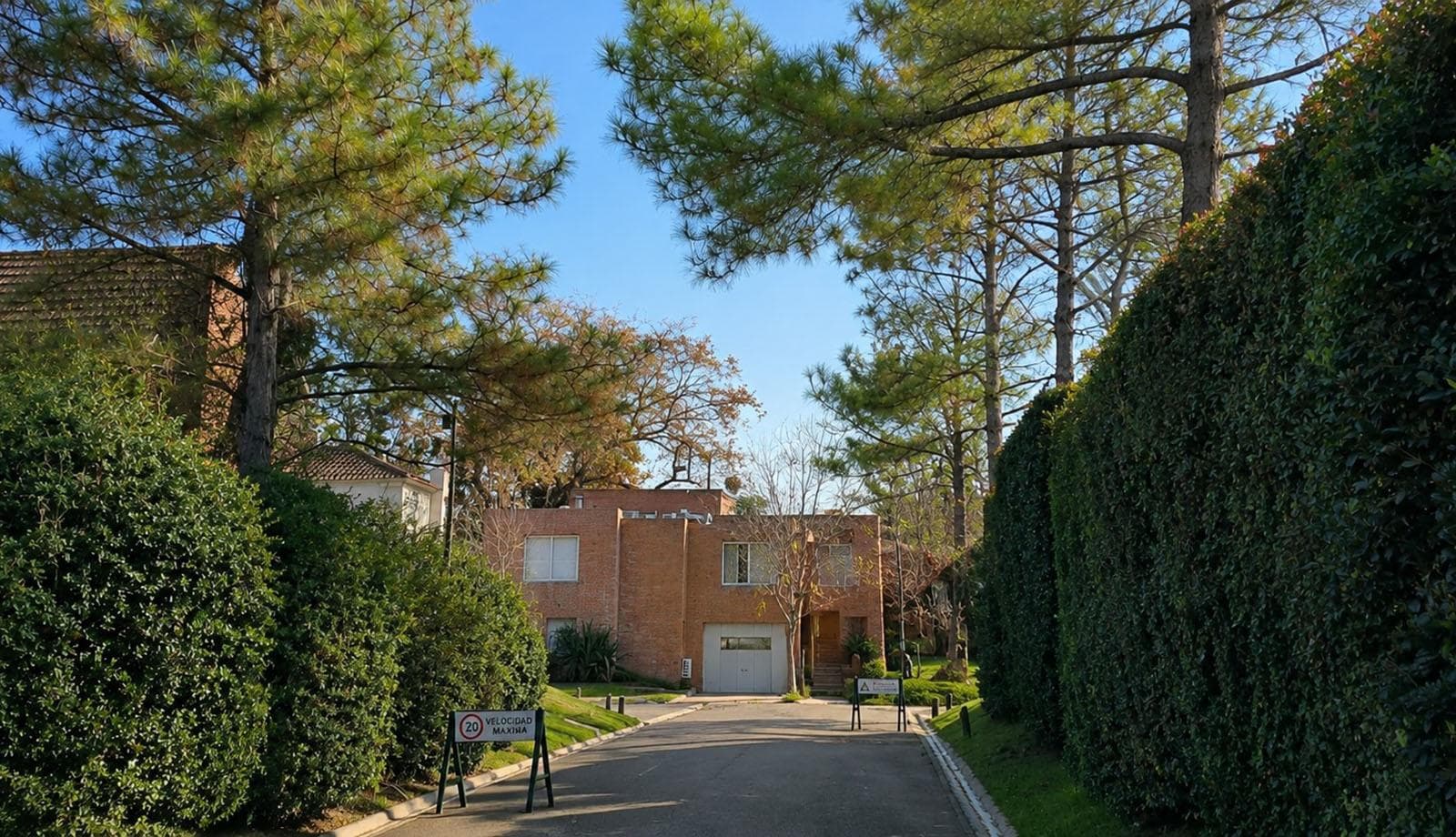 PERFECT! House for Sale in the Talar Chico Gated Community, Pacheco
