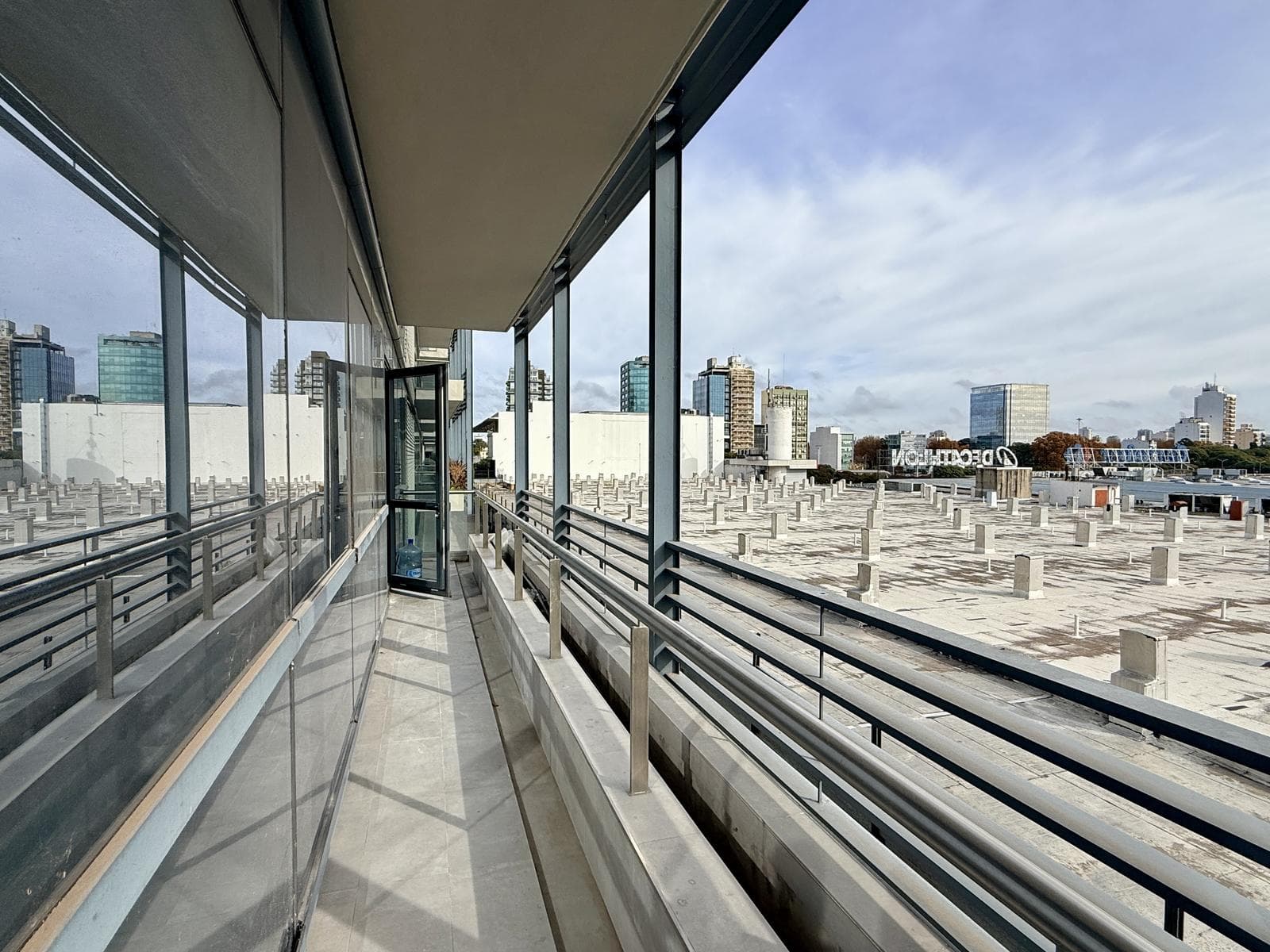 Alquiler Oficina Vicente Lopez Edificio al Rio