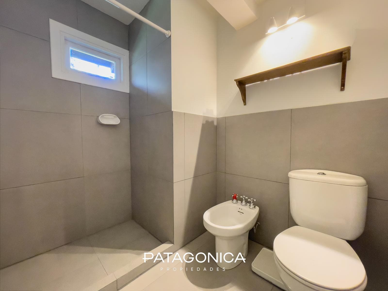 HOUSE FOR SALE: 124 m², 3 BEDROOMS, FULLY FURNISHED, DOWNTOWN, VILLA LA ANGOSTURA