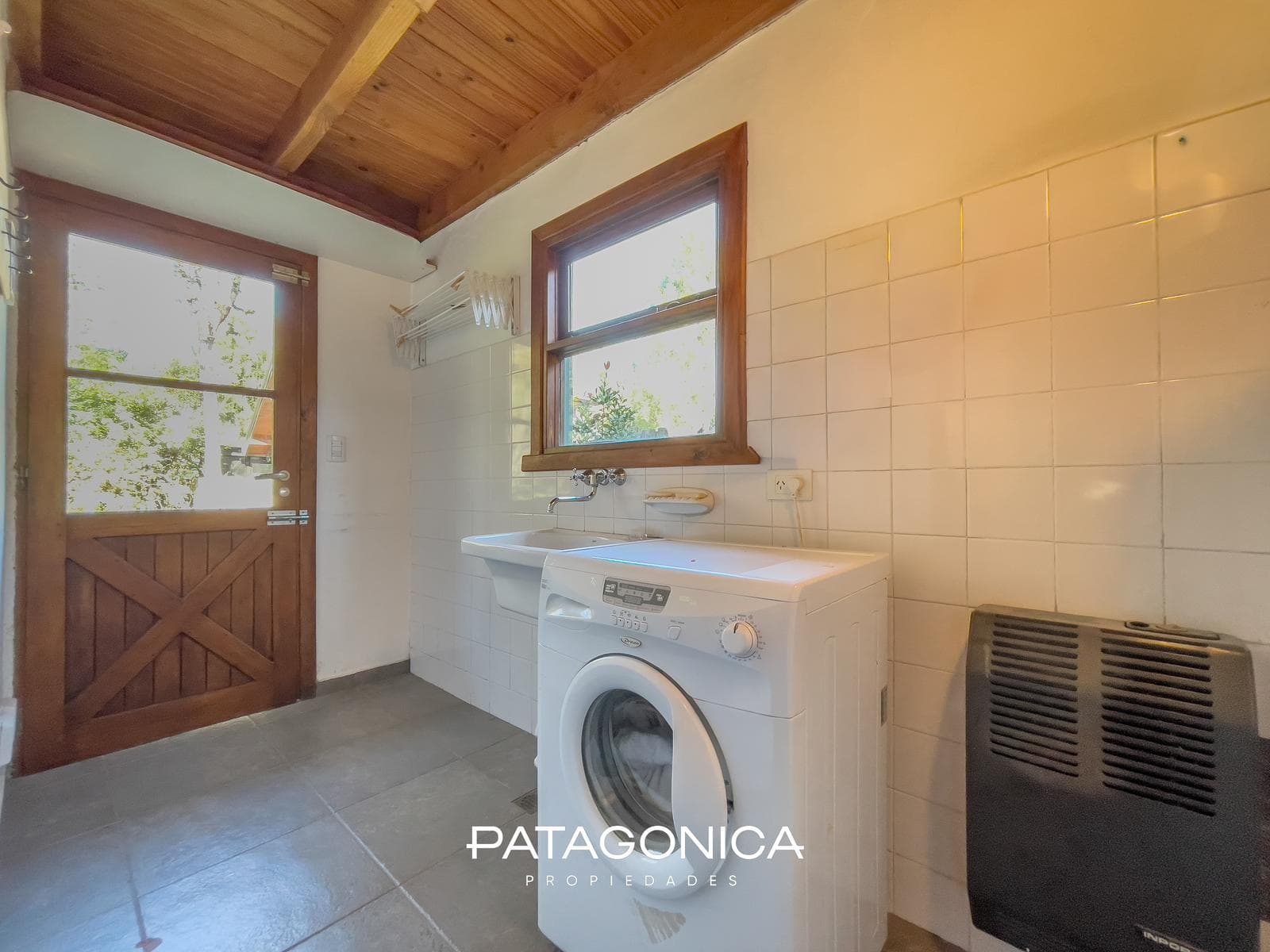 HOUSE FOR SALE: 124 m², 3 BEDROOMS, FULLY FURNISHED, DOWNTOWN, VILLA LA ANGOSTURA