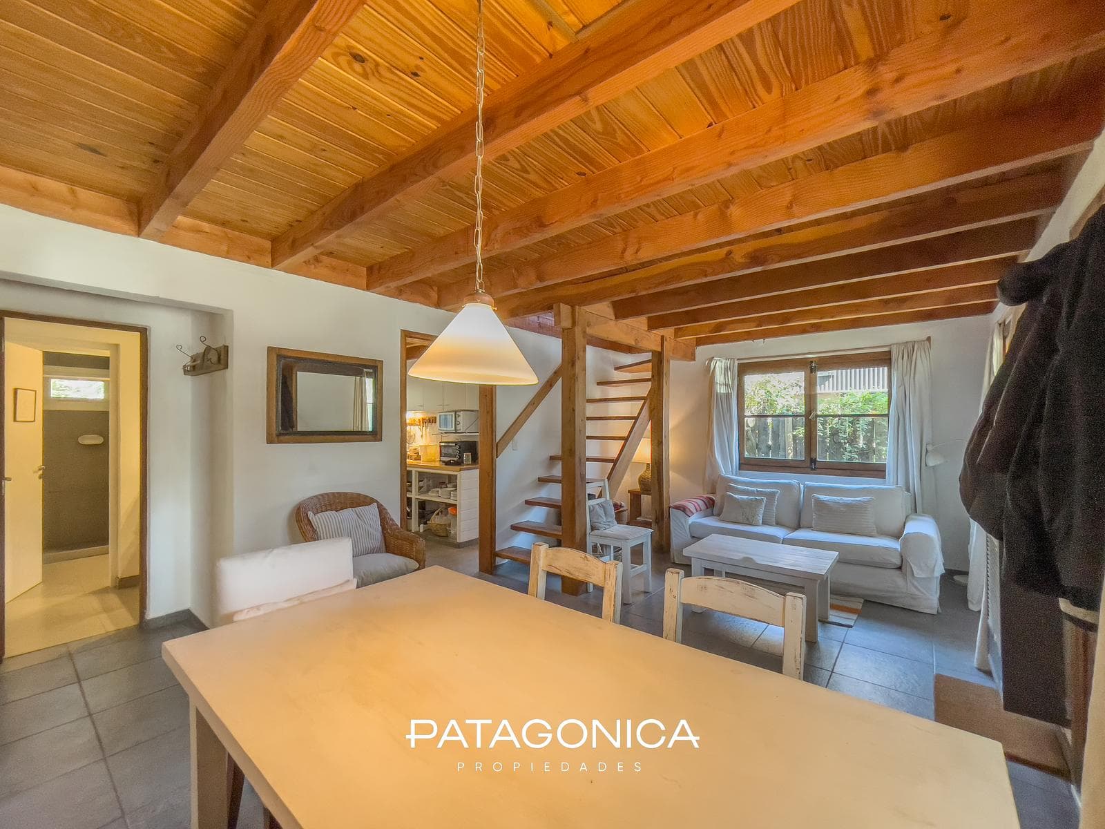 HOUSE FOR SALE: 124 m², 3 BEDROOMS, FULLY FURNISHED, DOWNTOWN, VILLA LA ANGOSTURA