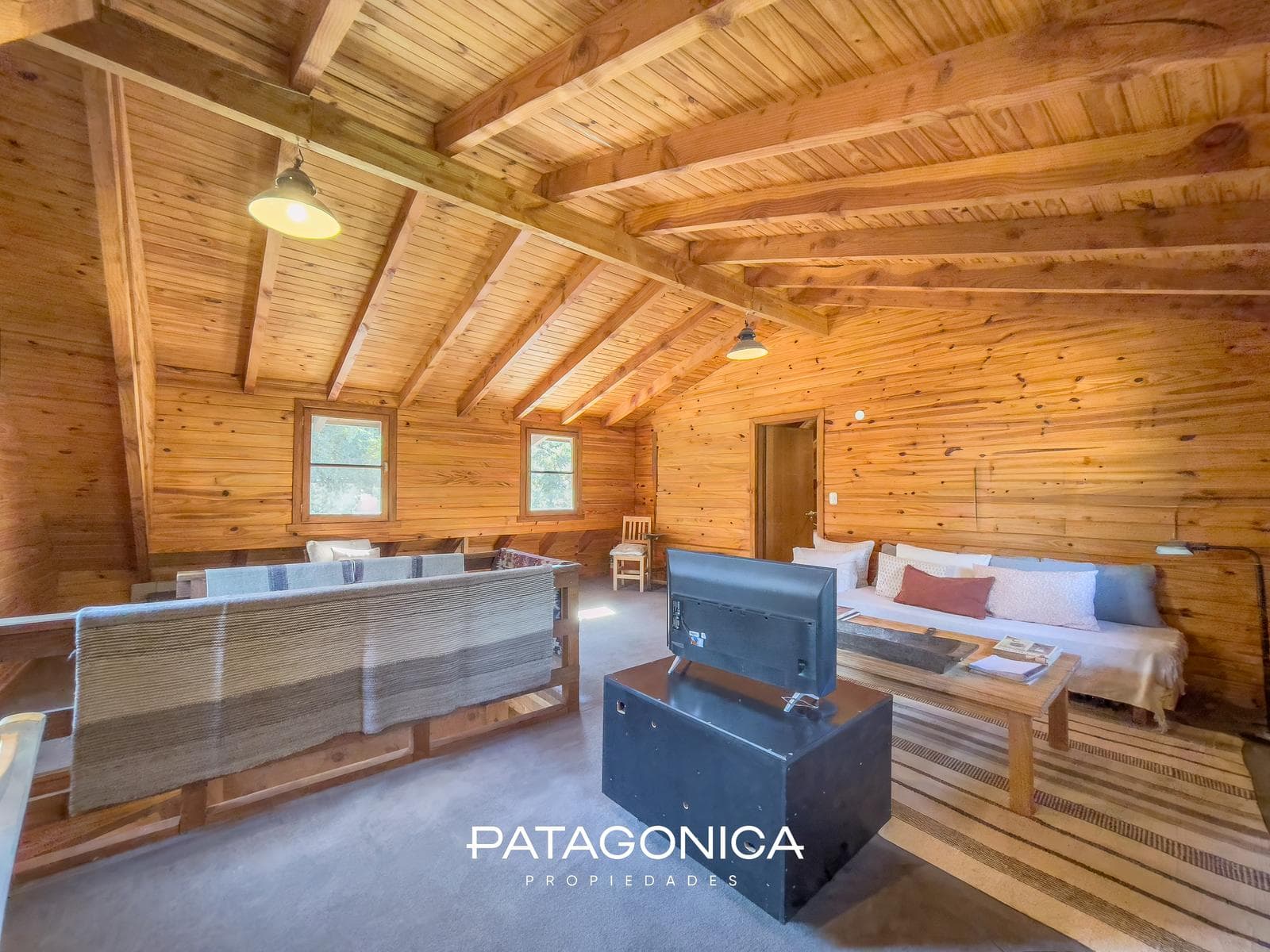 HOUSE FOR SALE: 124 m², 3 BEDROOMS, FULLY FURNISHED, DOWNTOWN, VILLA LA ANGOSTURA