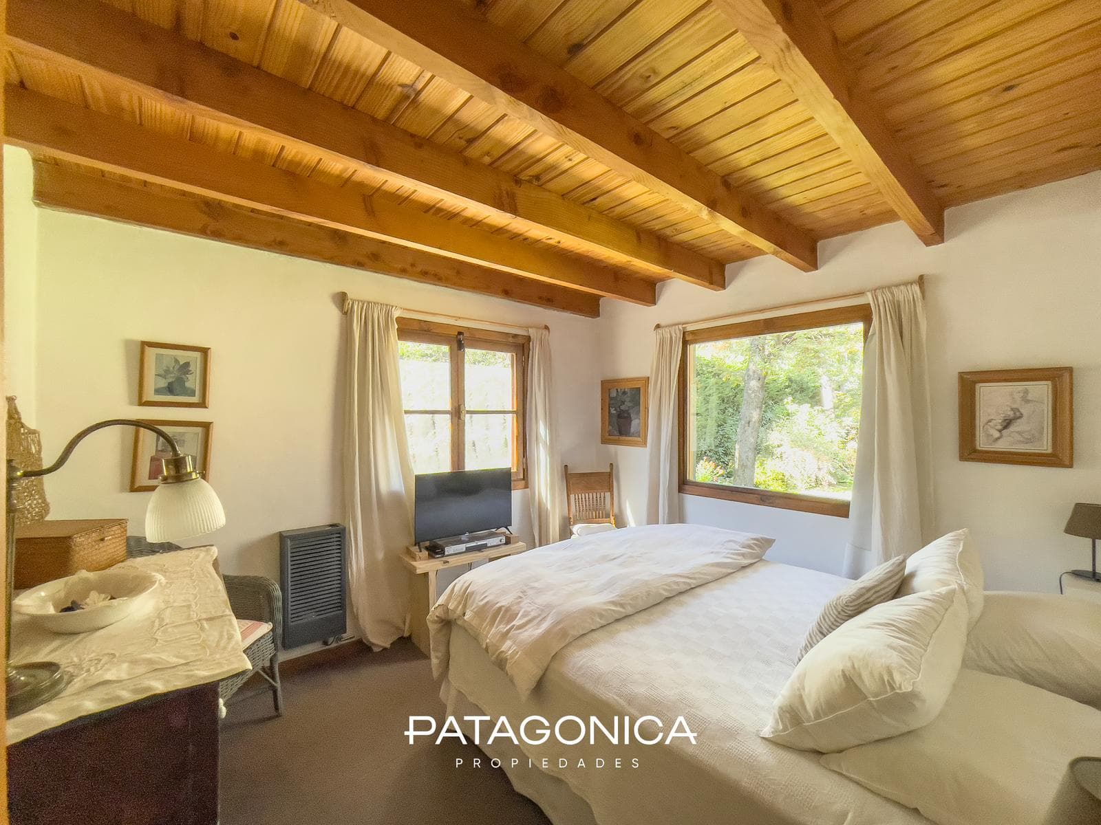 HOUSE FOR SALE: 124 m², 3 BEDROOMS, FULLY FURNISHED, DOWNTOWN, VILLA LA ANGOSTURA