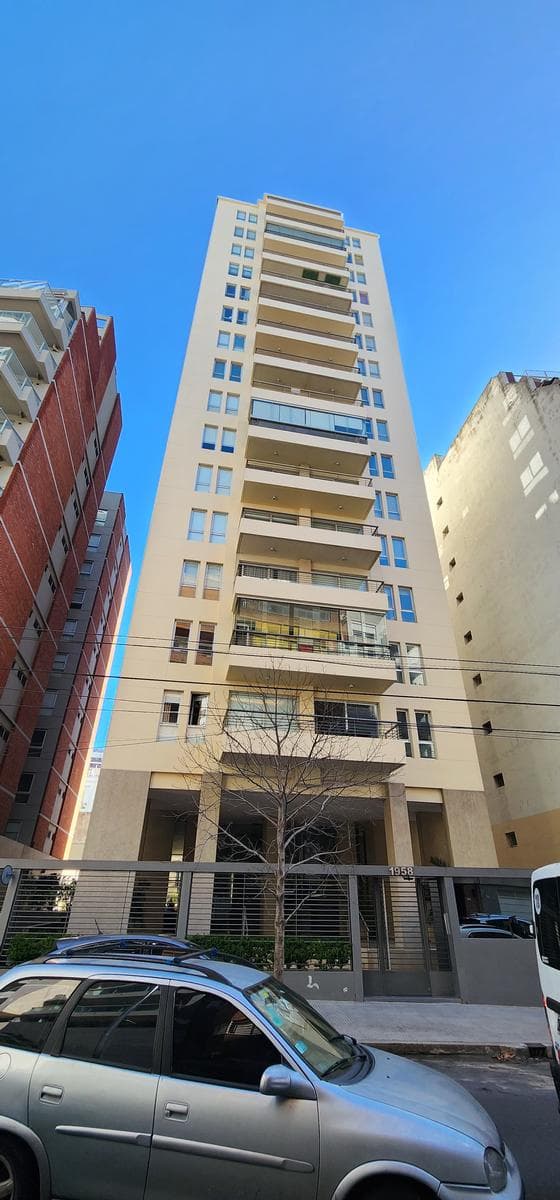 4-Room Apartment for Sale in Recoleta | Torre Austria Plaza | 130 m²
