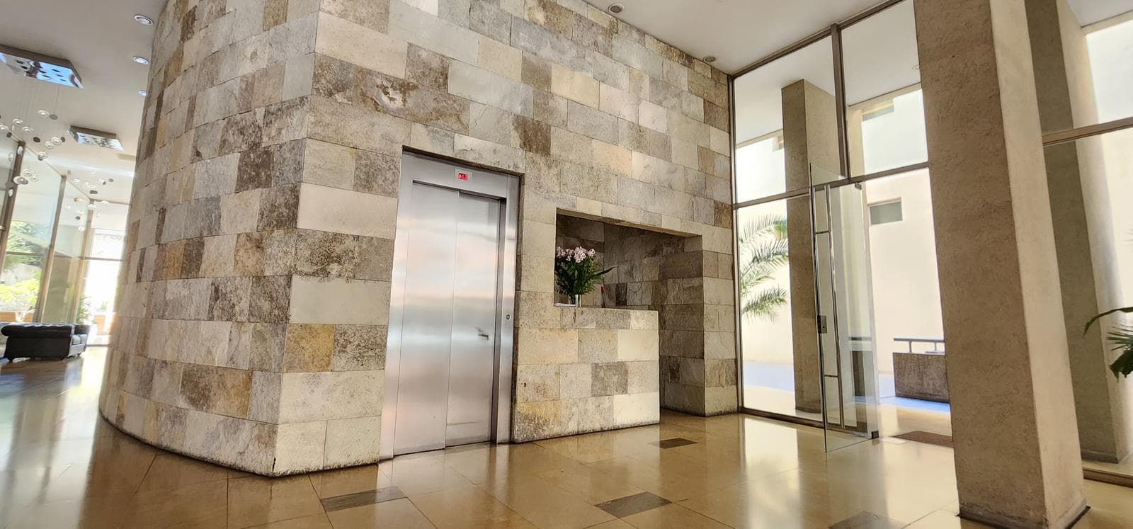 4-Room Apartment for Sale in Recoleta | Torre Austria Plaza | 130 m²