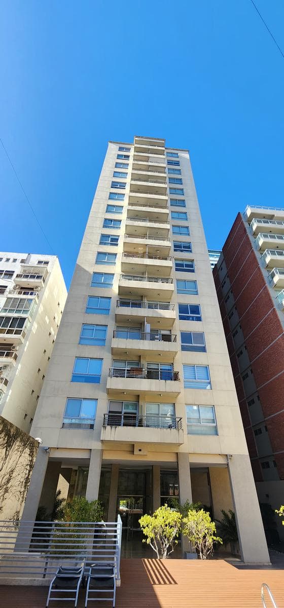 4-Room Apartment for Sale in Recoleta | Torre Austria Plaza | 130 m²