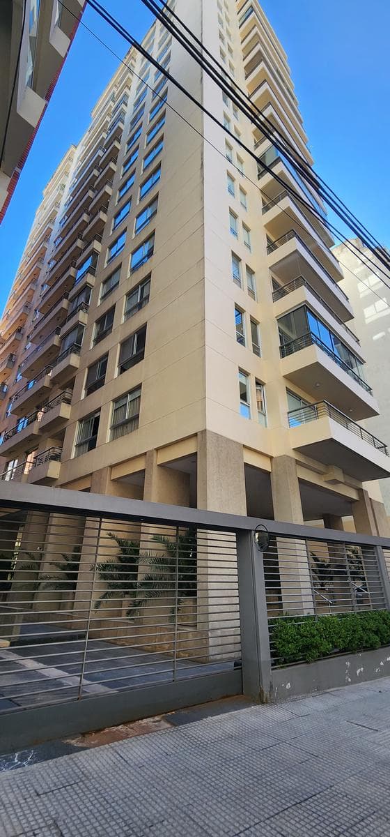 4-Room Apartment for Sale in Recoleta | Torre Austria Plaza | 130 m²