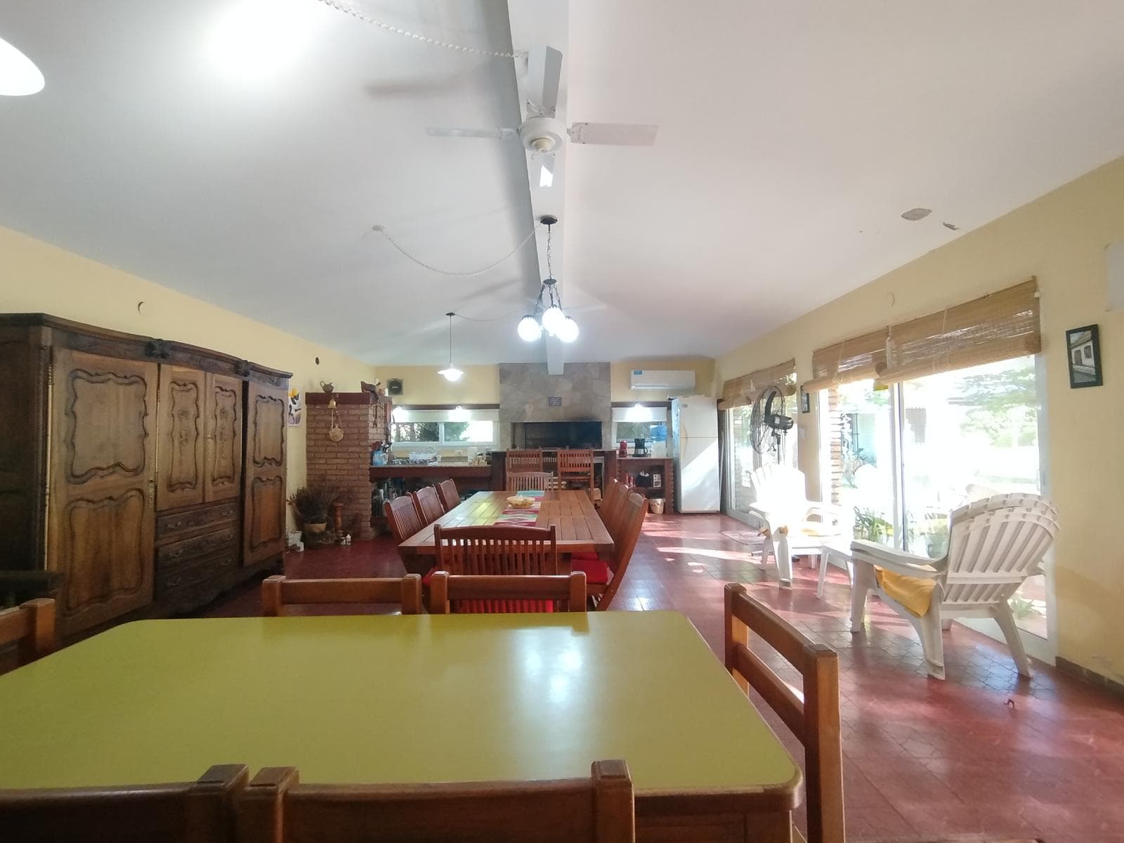 Three-Bedroom House for Sale, with Pool, Barbecue Area, and Double Garage - Cotos de la Alameda, Roldán
