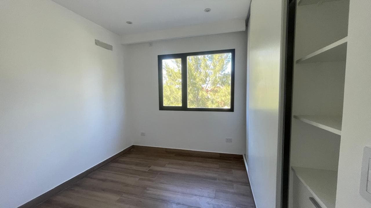House for Sale in El Naudir