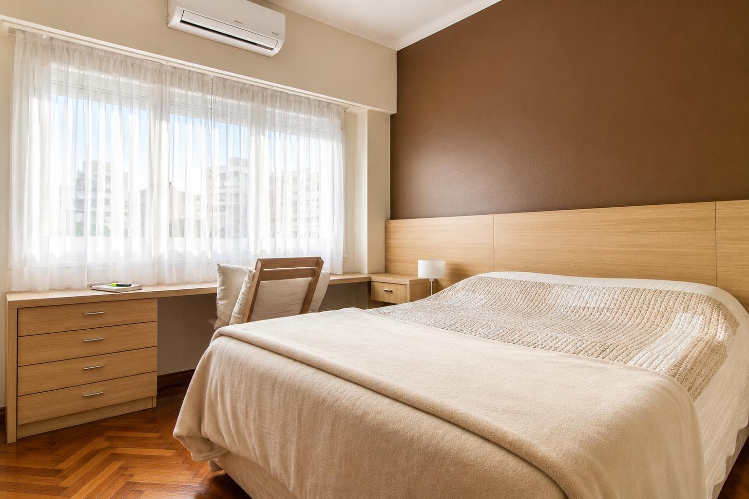 AMAZING OPPORTUNITY: 3-bedroom apartment with a maid's quarters