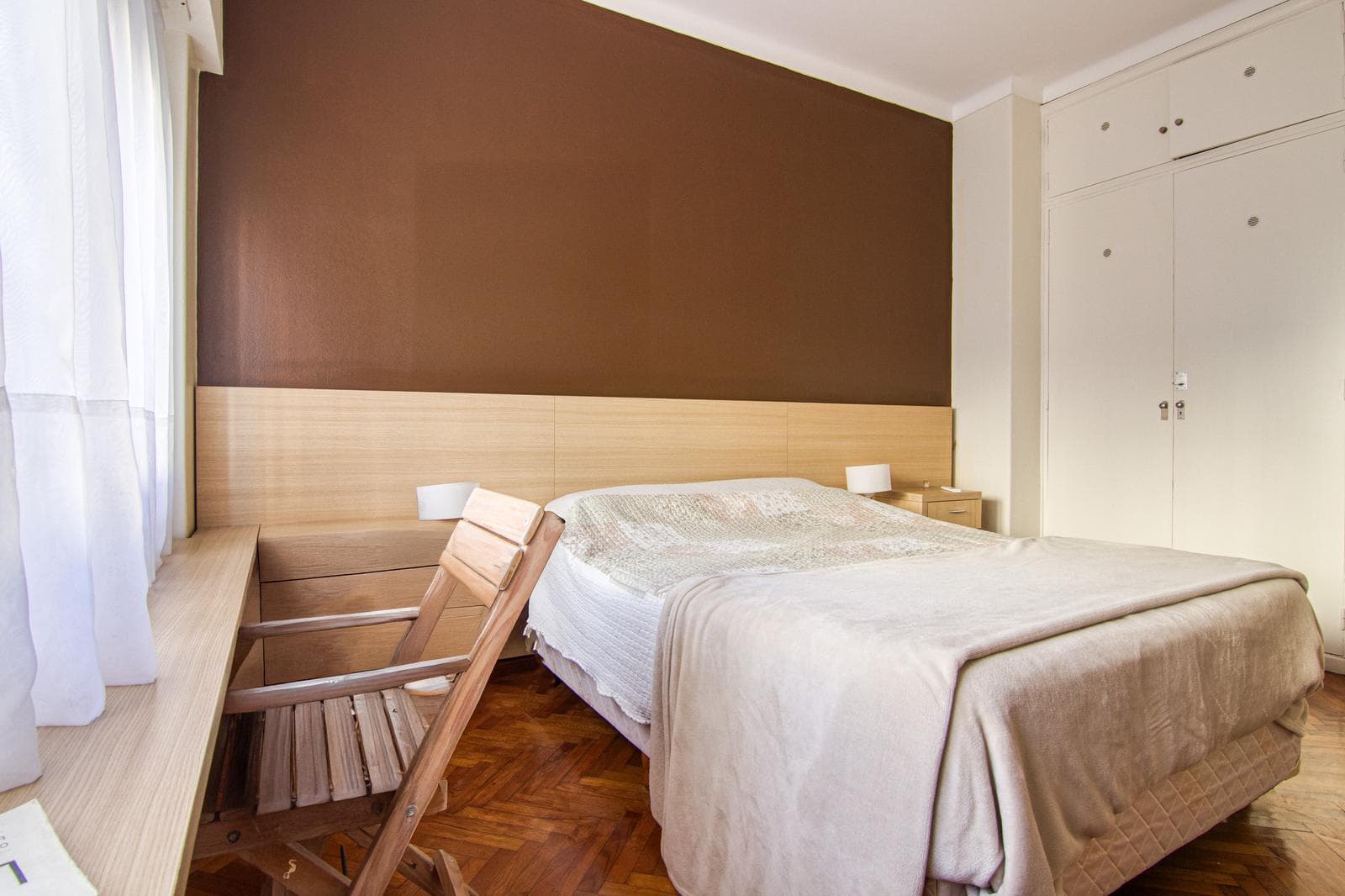 AMAZING OPPORTUNITY: 3-bedroom apartment with a maid's quarters