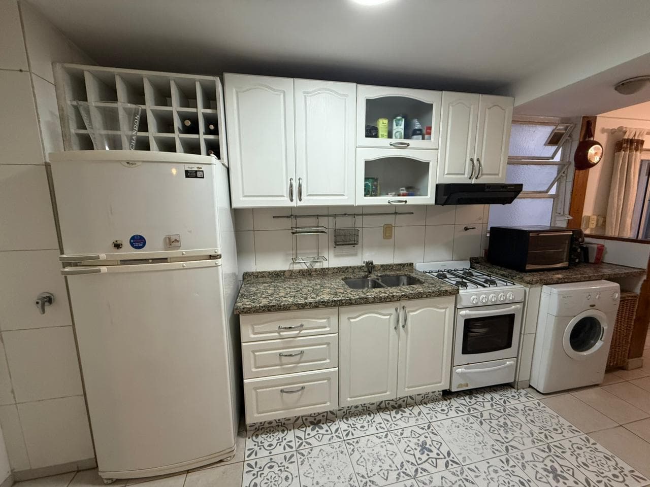 4-Bedroom Apartment for Sale with a Balcony in Villa Crespo