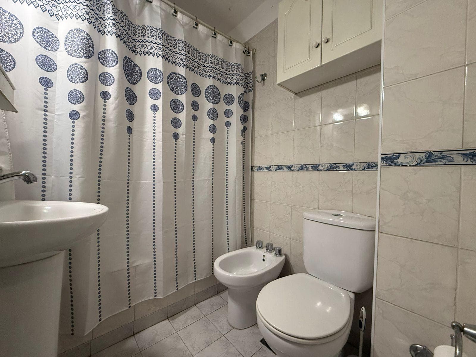 4-Bedroom Apartment for Sale with a Balcony in Villa Crespo