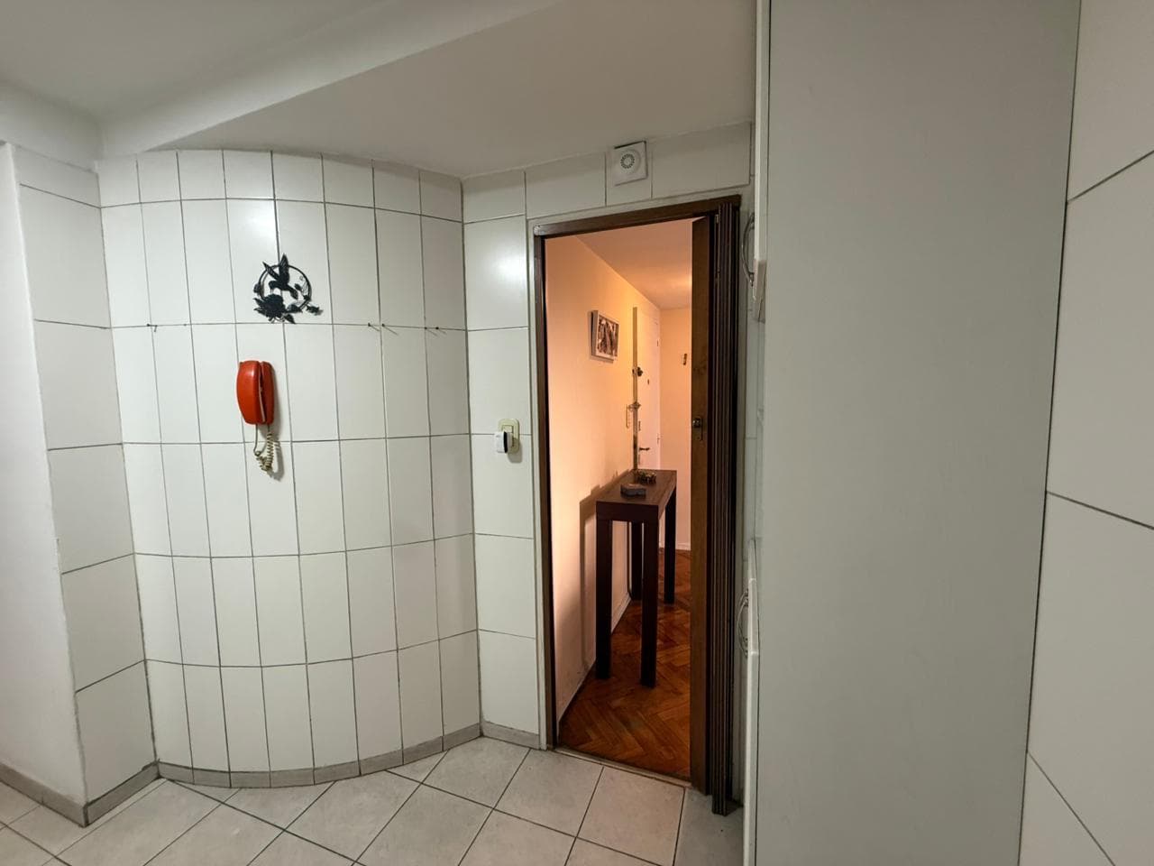 4-Bedroom Apartment for Sale with a Balcony in Villa Crespo