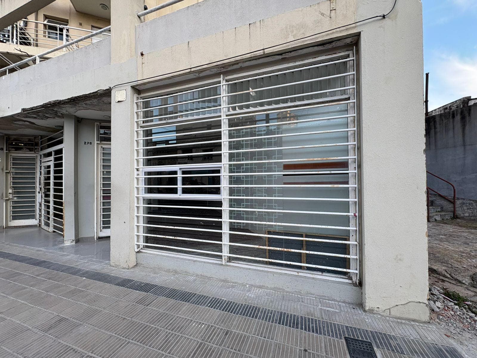 Business in La Plata