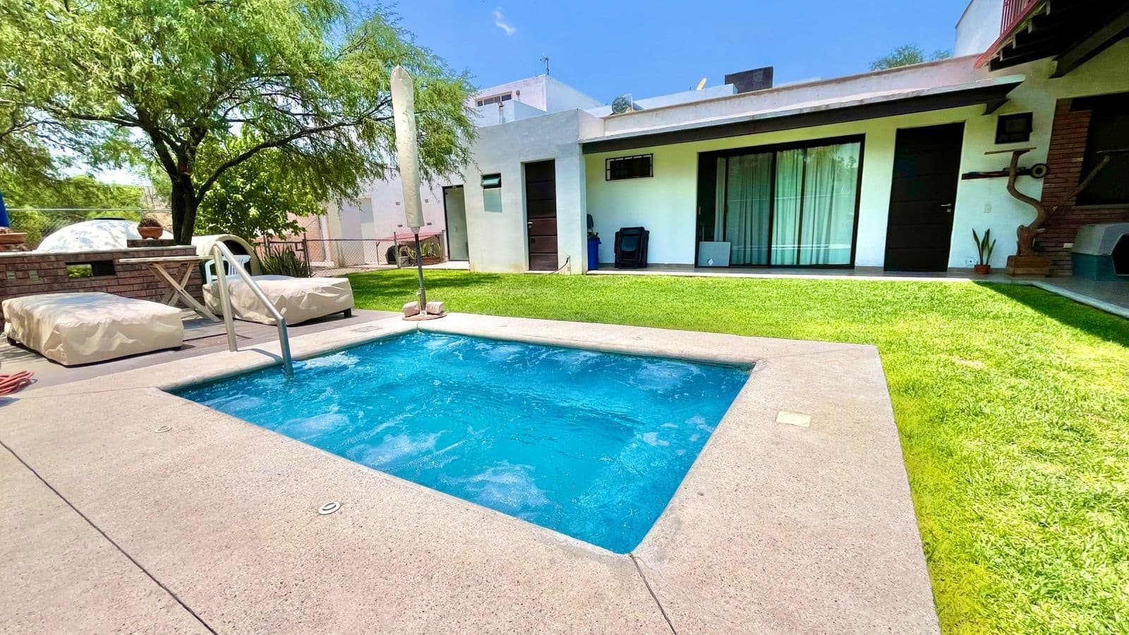 House - Lomas del Campestre Subdivision