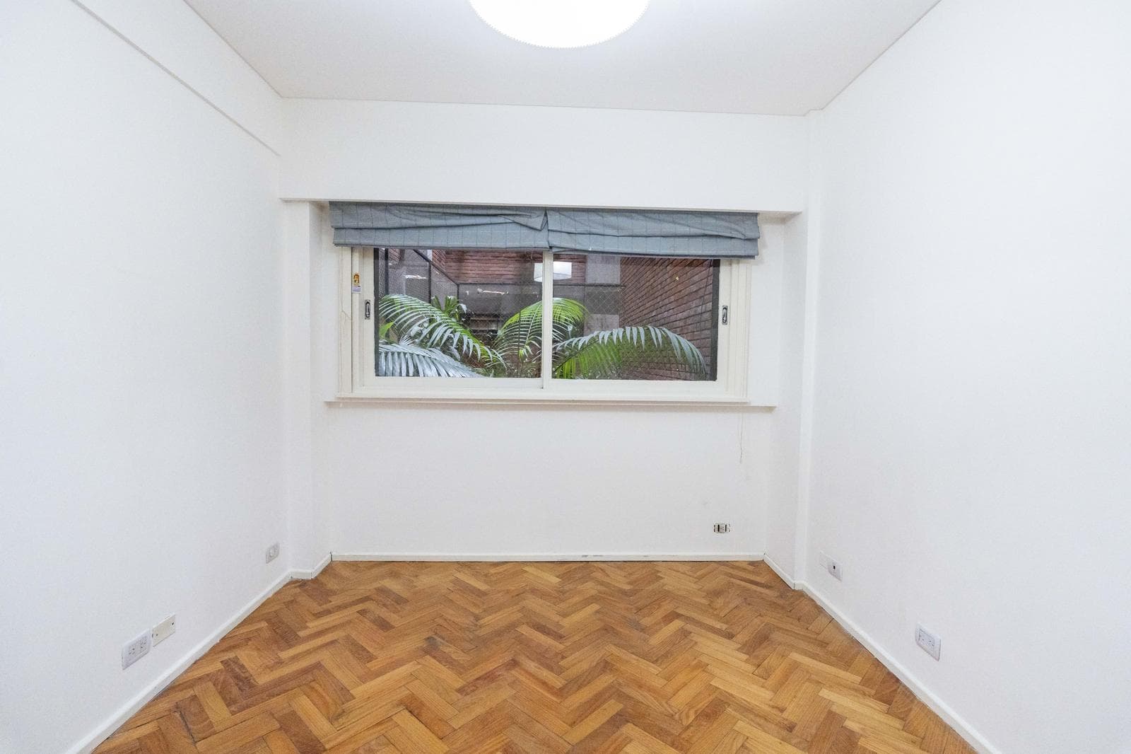 Apartment | For Sale | Recoleta | 4 rooms | Garage