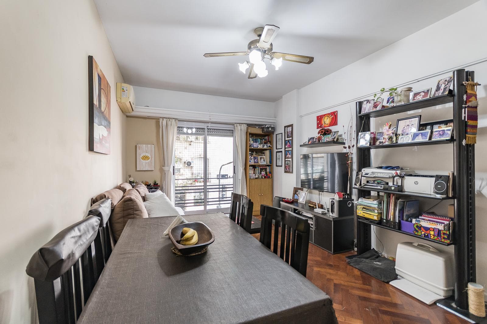 Renovated 3-Room Apartment on the Front Side with a Balcony in Almagro | Eligible for a Mortgage
