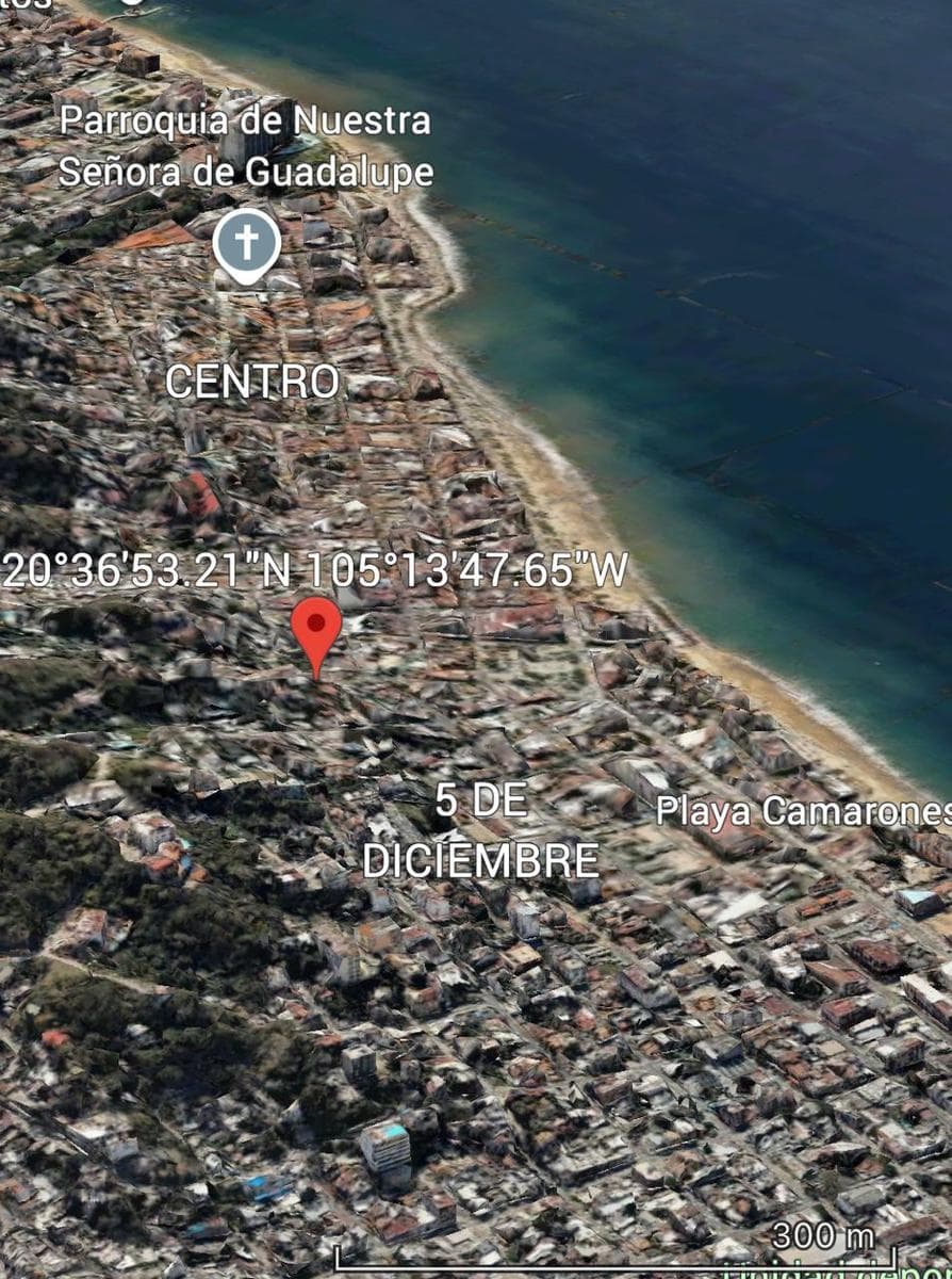 Land in Puerto Vallarta