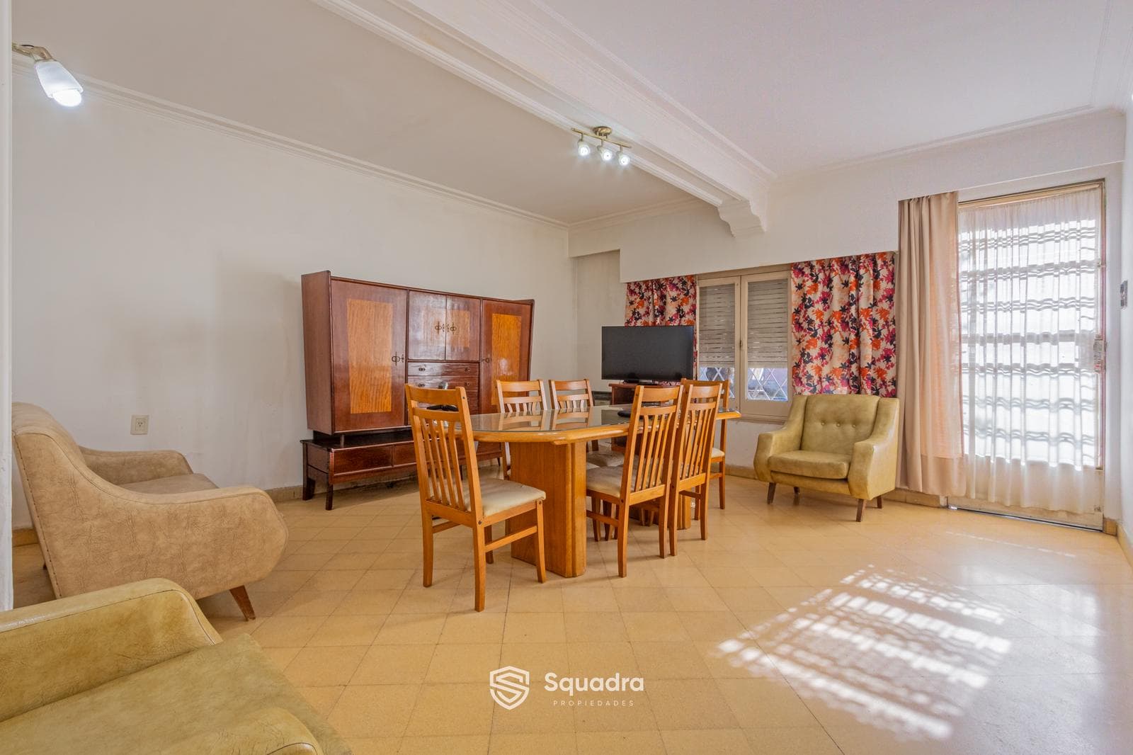 FOR SALE | TRADE - 3-bedroom house - Echesortu neighborhood, Rosario.