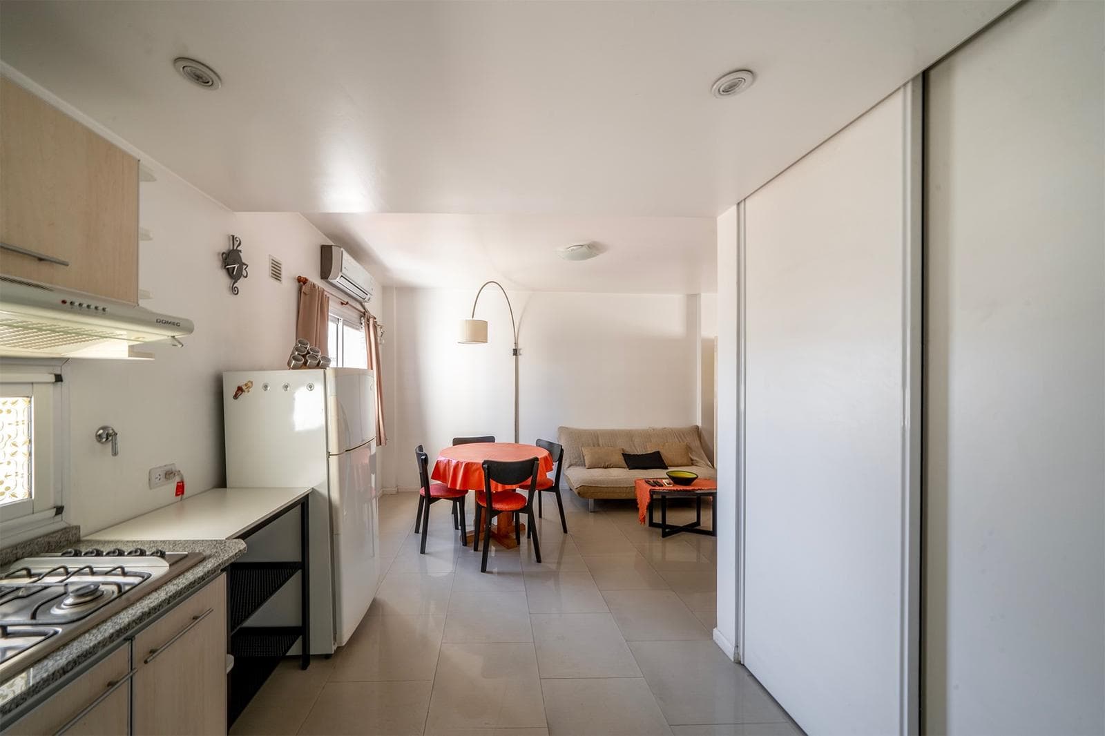 Furnished one-room apartment for short-term rent in Caballito