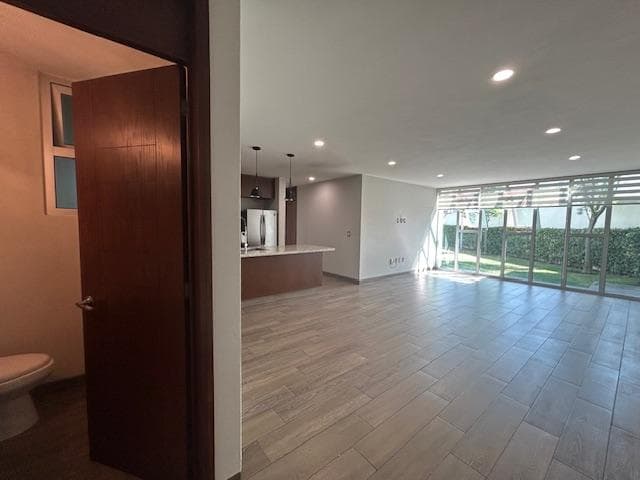 APARTMENT FOR RENT IN METEPEC | GROUND FLOOR | 3 BEDROOMS - 2-car garage