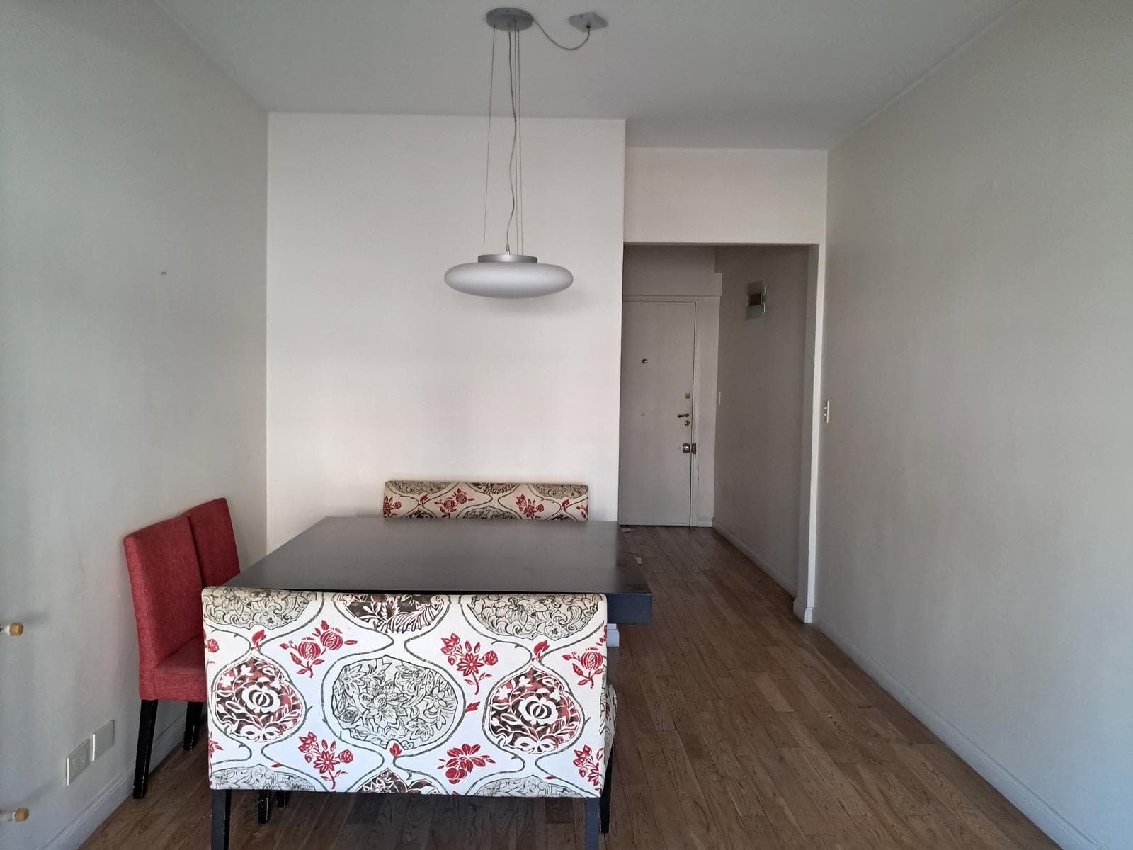 TWO-BEDROOM APARTMENT WITH A HOME OFFICE, RENOVATED, BRIGHT, AND QUIET